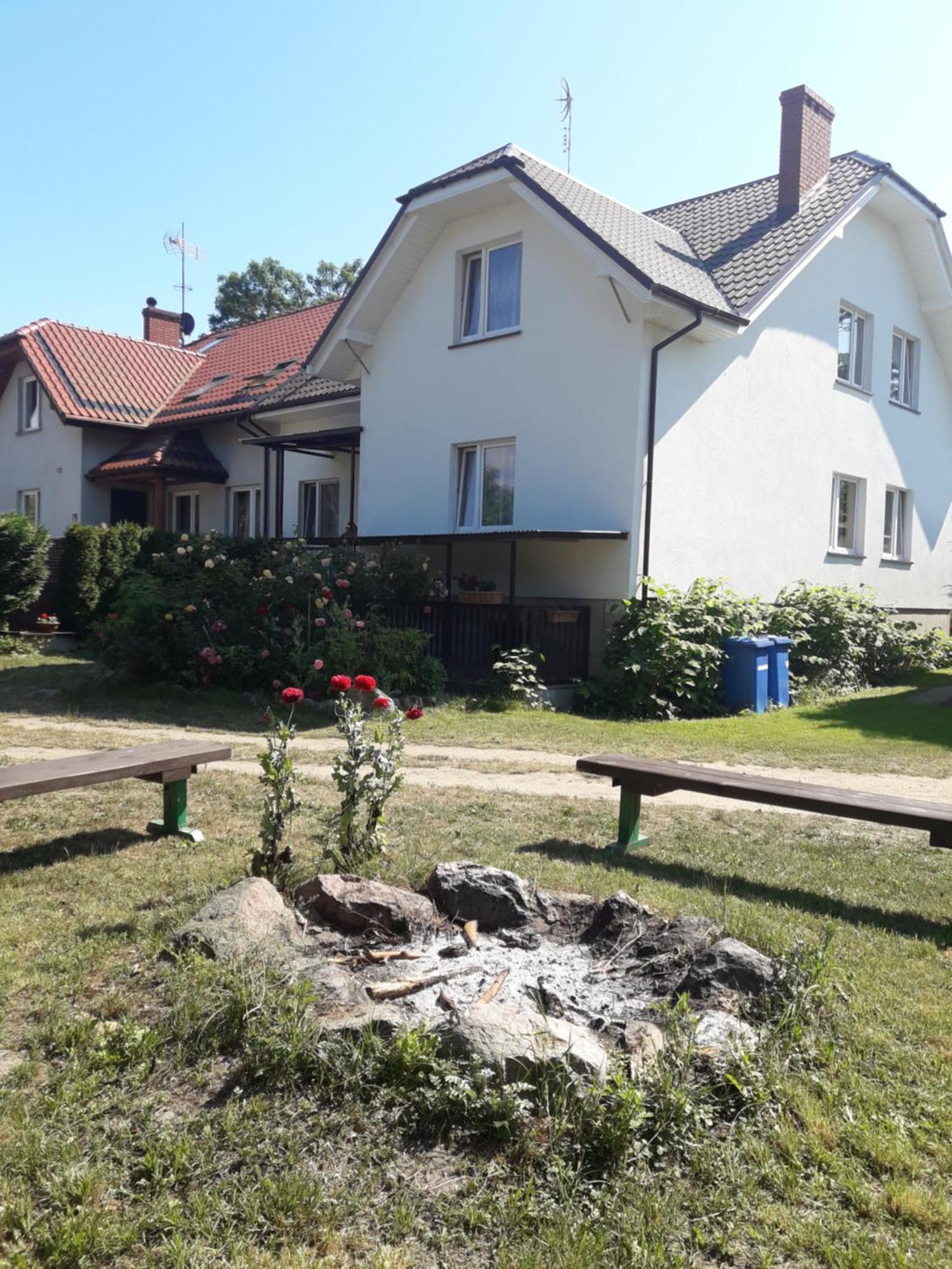 U Wikinga Hotel Zastan Exterior foto